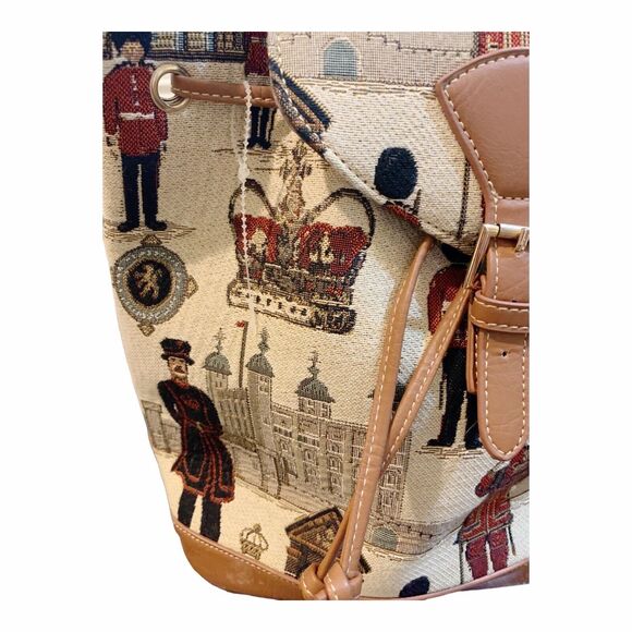Signare Tapestry ROYAL GUARD London Backpack NWOT main image 6
